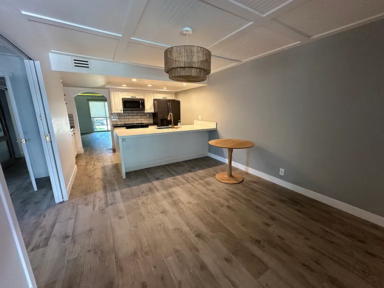 7668 Baypoint Dr #101 — Photo 3