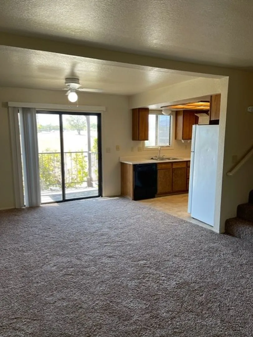 miss805 — Photo 3