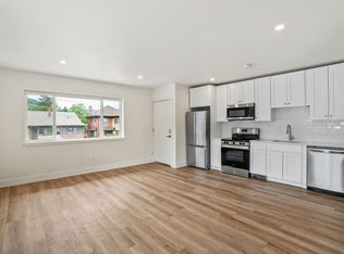 1105 11th St APT 9, Boulder, CO 80302