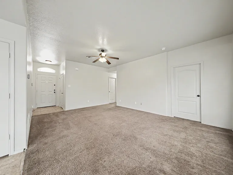 3802 Doffy Dr — Photo 12
