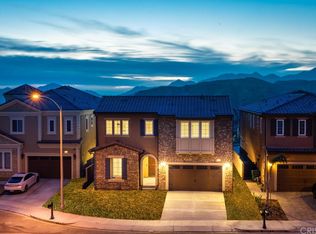 11911 Ancona Way, Northridge, CA 91326