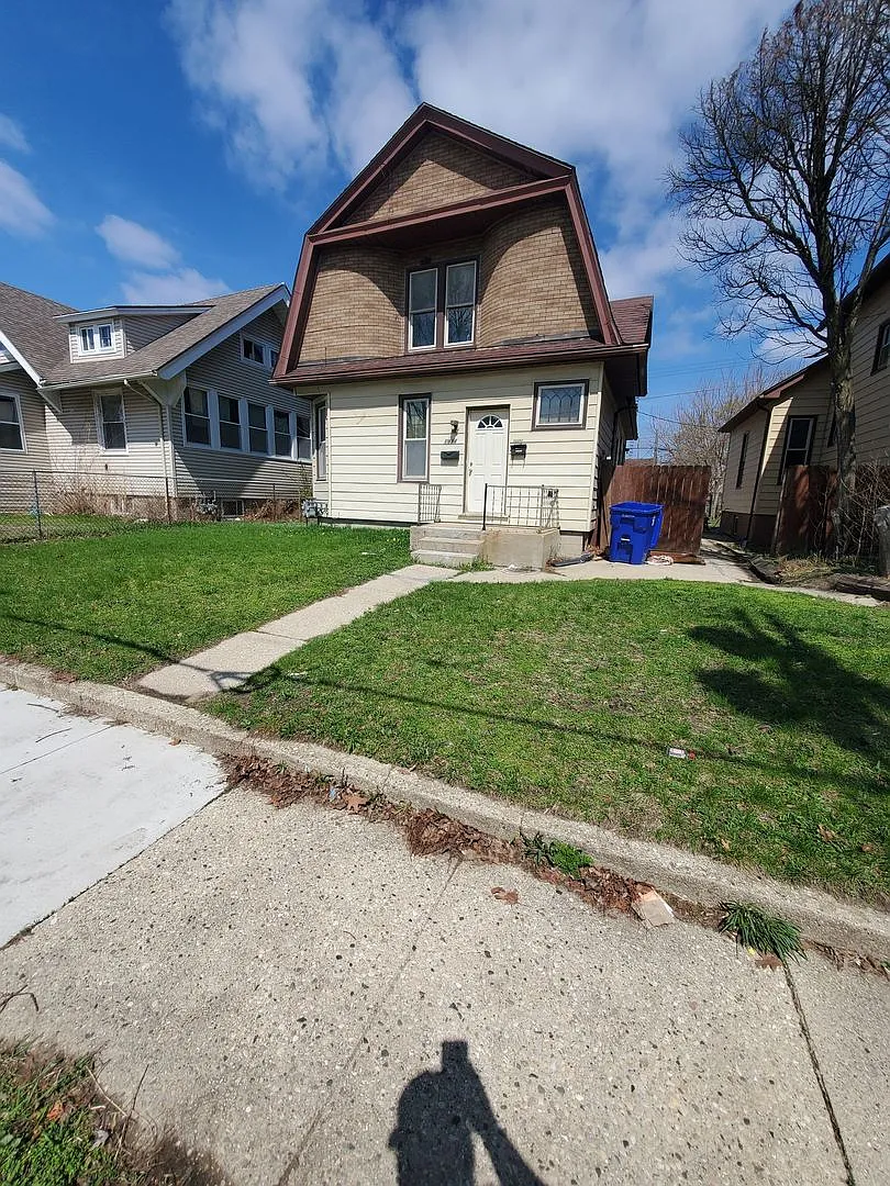 1922-1924 53rd St. (Duplex + Single Family) — Photo 1