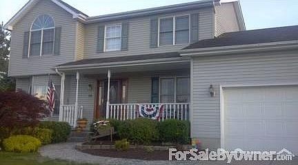 1st image of 60 Midway Dr