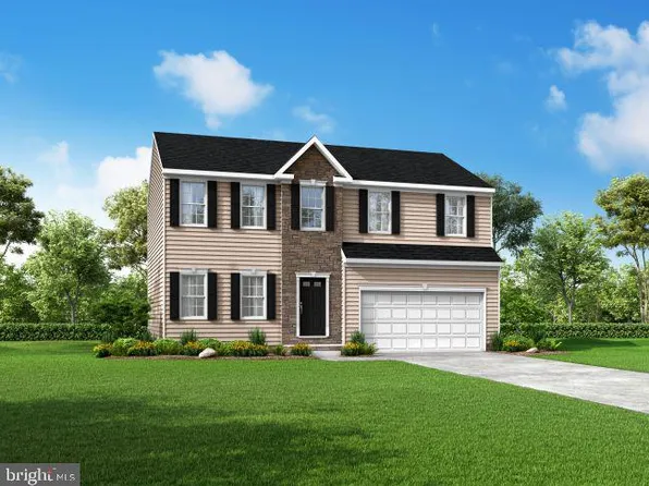 137 Signal Knob Cottage Dr, Strasburg, VA 22657