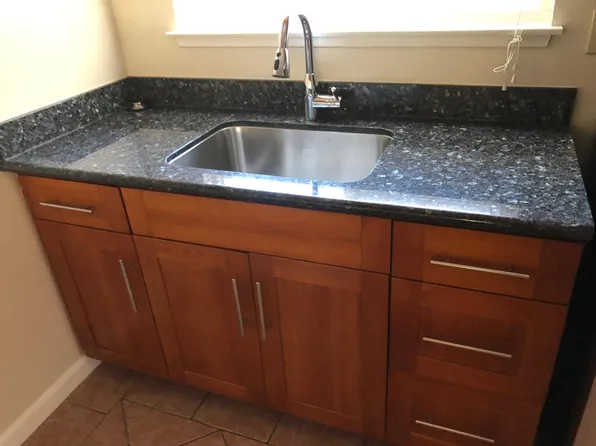 2231 Village Ct #5, Belmont, CA 94002