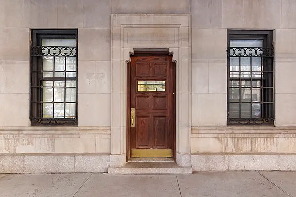 Sold by Christie's International Real Estate Group, LLC | media 1