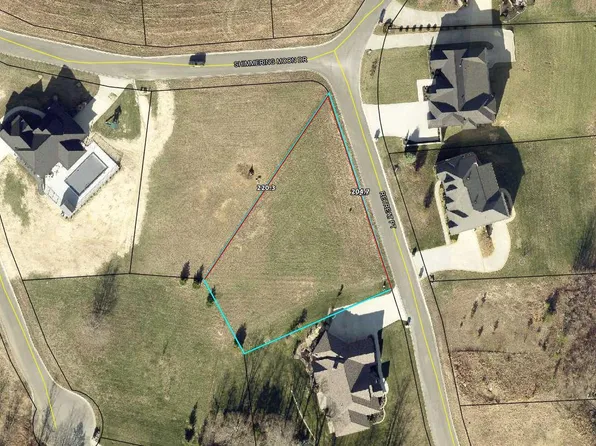 24 Retreat Point, Somerset, KY 42503