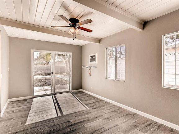 3rd image of 1820 Bonita Ave