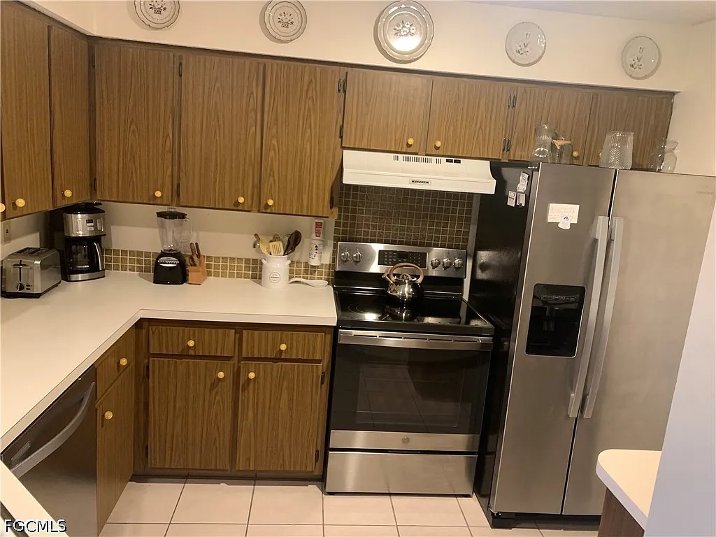2 bed, 2.0 bath, 1095 sqft, $2,300 — Photo 3