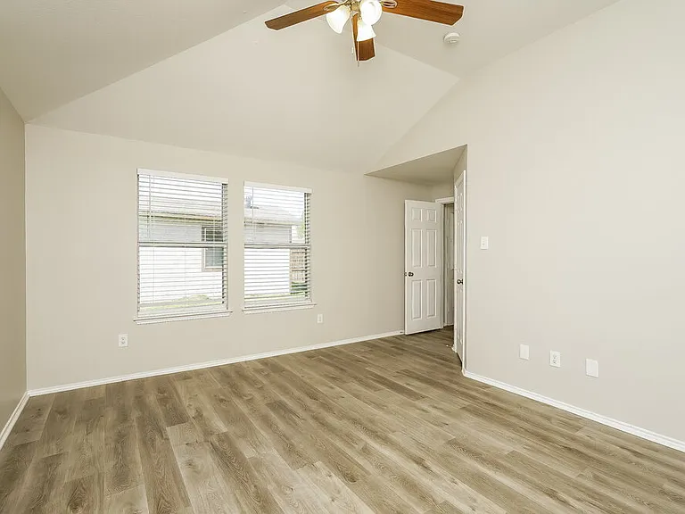 8813 Sagebrush Trl — Photo 10
