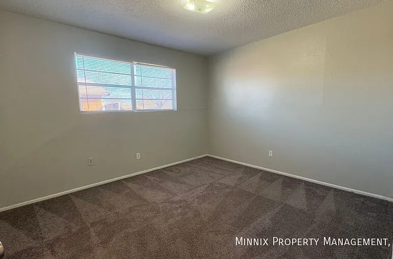 2308 W 16th St #A — Photo 12