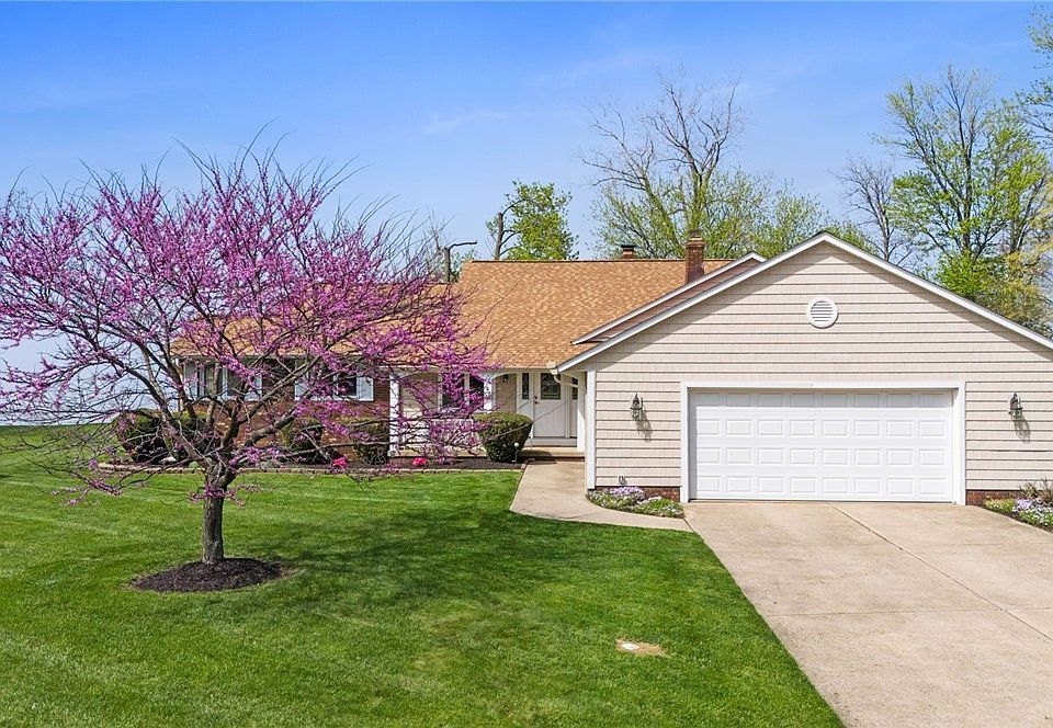 1st image of 59 Lakehurst Dr