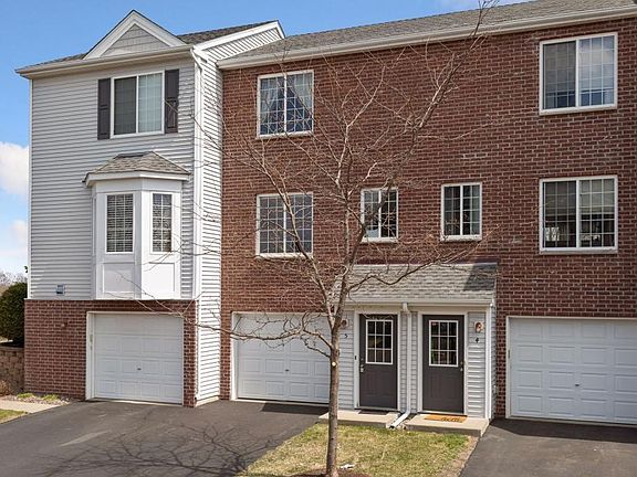 2nd image of 4827 Elm Dr N Unit 5