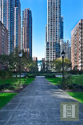 Sold by Halstead Real Estate | media 3