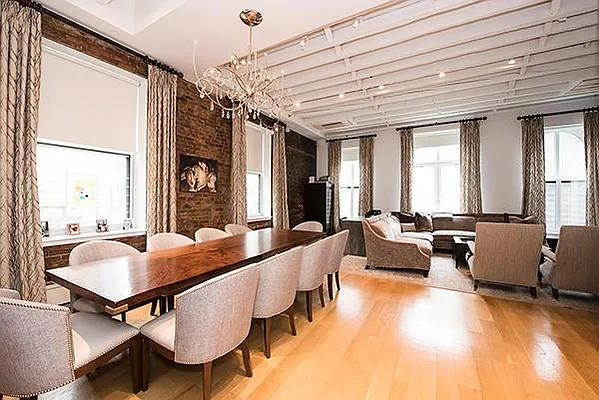 Rented by Level Group | media 38