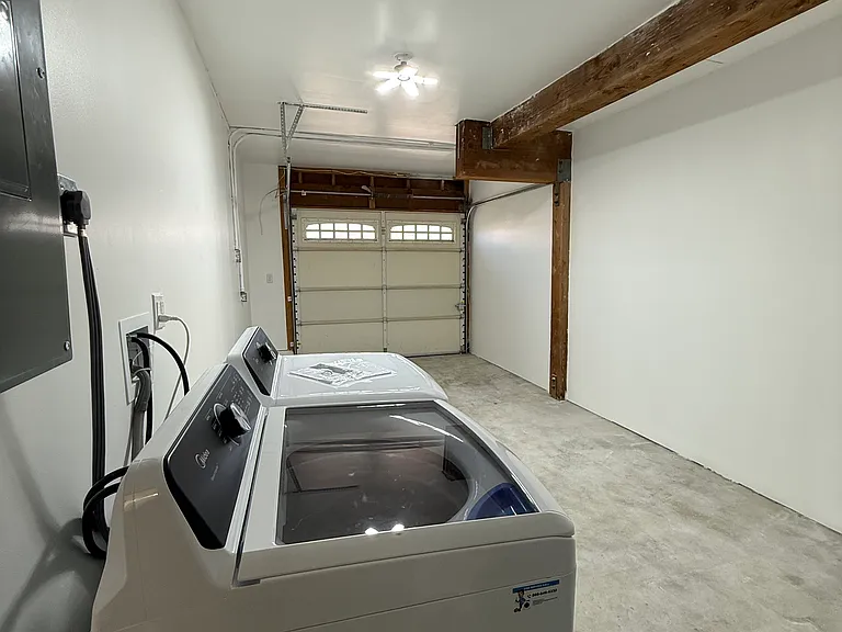 12347 Bluewing Ct — Photo 2