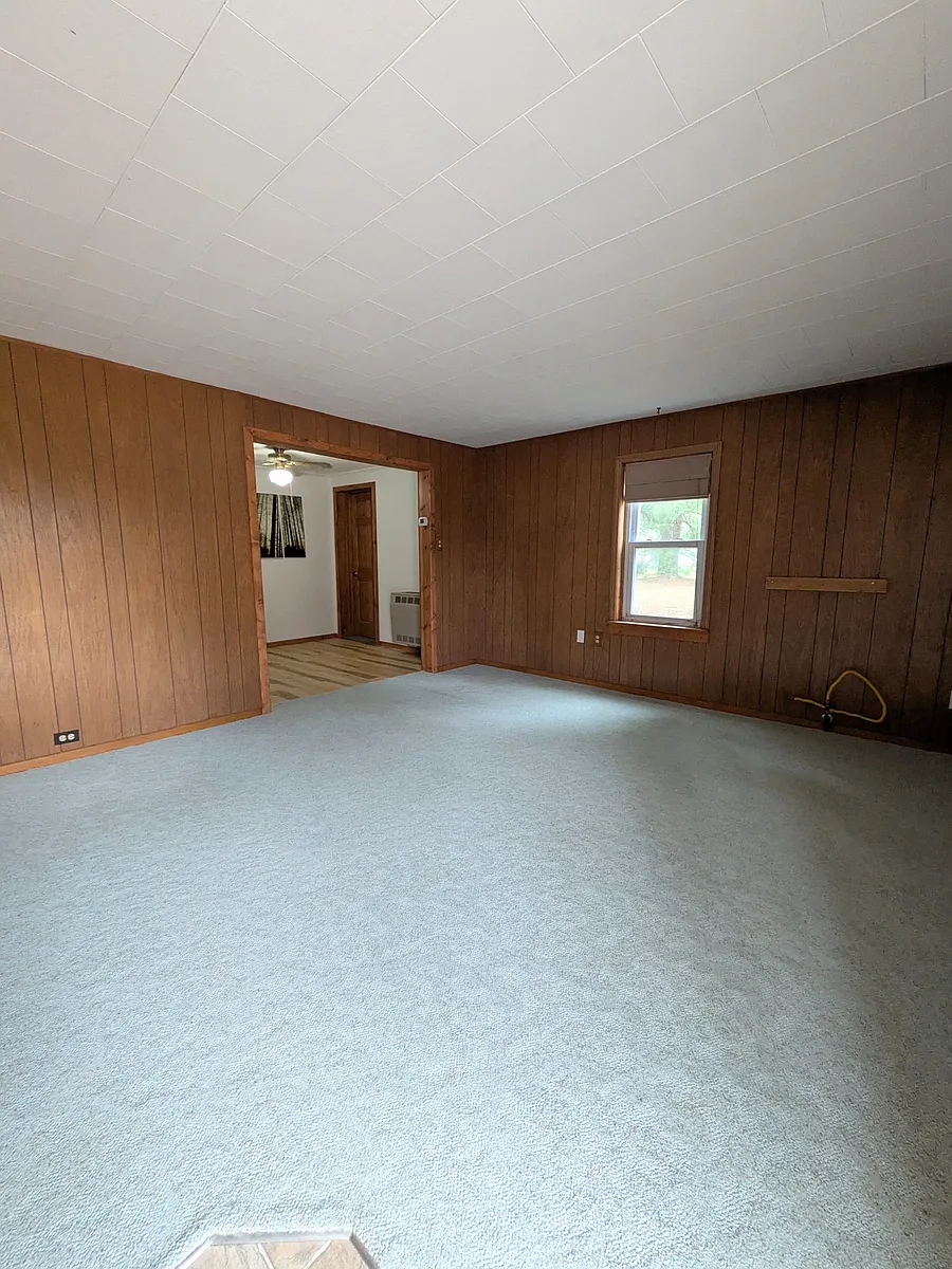 Building Photo - 2022 Richter St