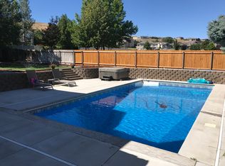 4102 S Irby St, Kennewick, WA 99337