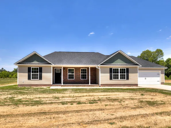 4535 Easy St, Rembert, SC 29128