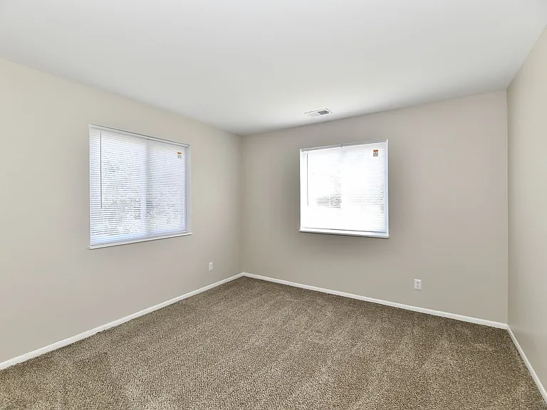 The Cedars Apartment Homes — Photo 43