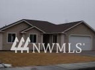 944 Garden Dr, Moses Lake, WA 98837