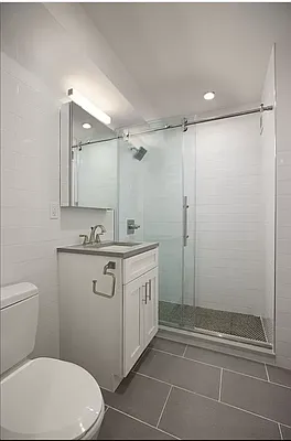 Rented by REAL New York | media 17