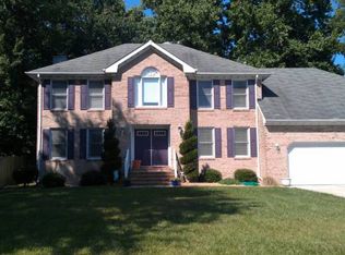 808 Twin Peak Ct, Chesapeake, VA 23320