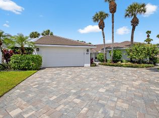 20507 Linksview Dr, Boca Raton, FL 33434