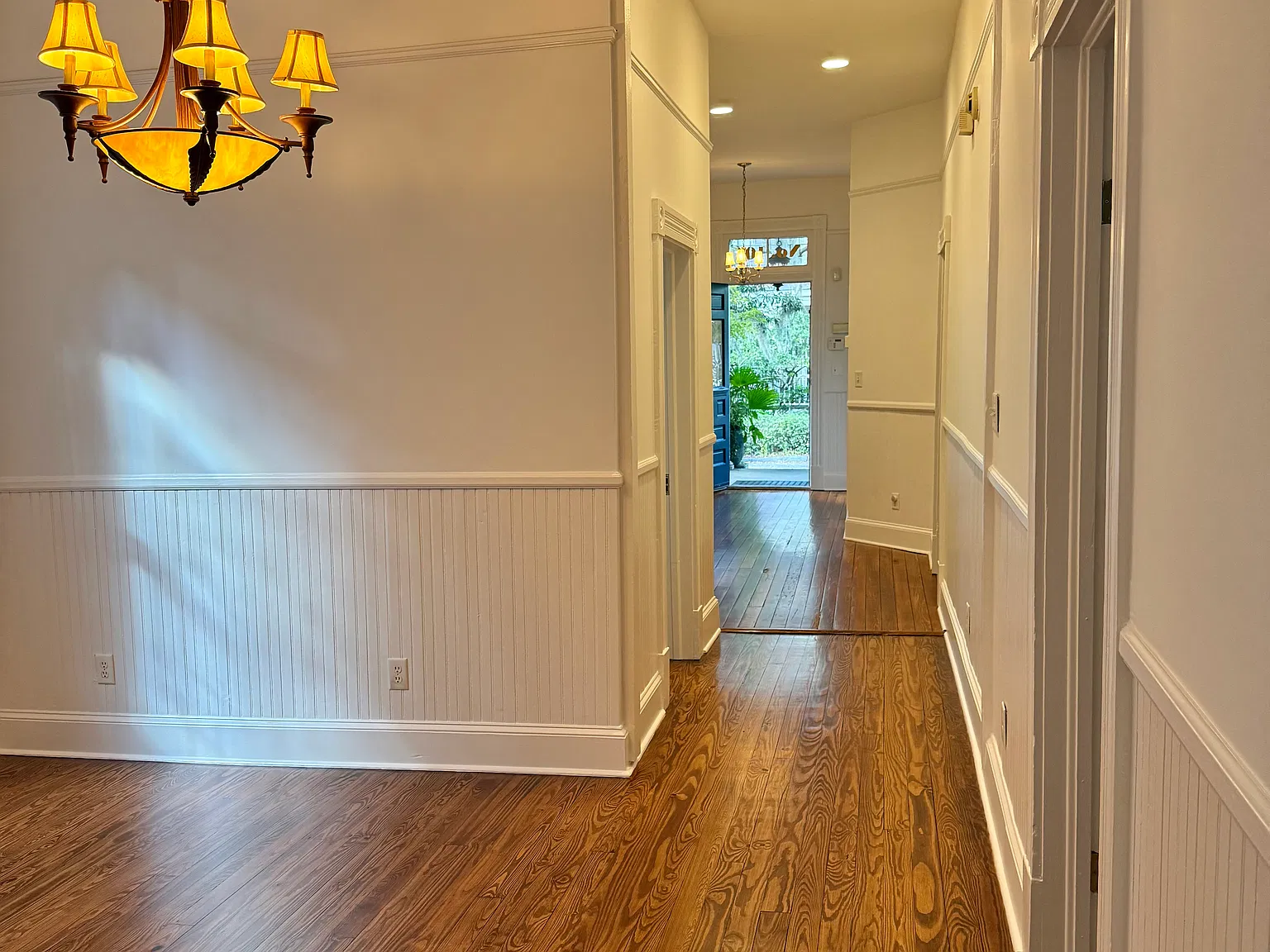 2 bed, 1500 sqft, $2,250 — Photo 2