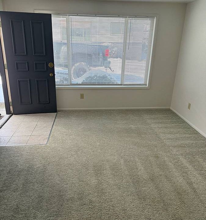 1st image of 2458 Siskiyou Blvd #2458