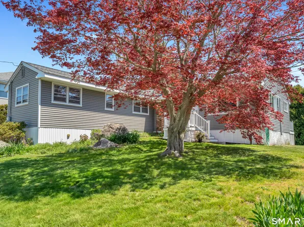29 Ridge Road, Groton, CT 06340
