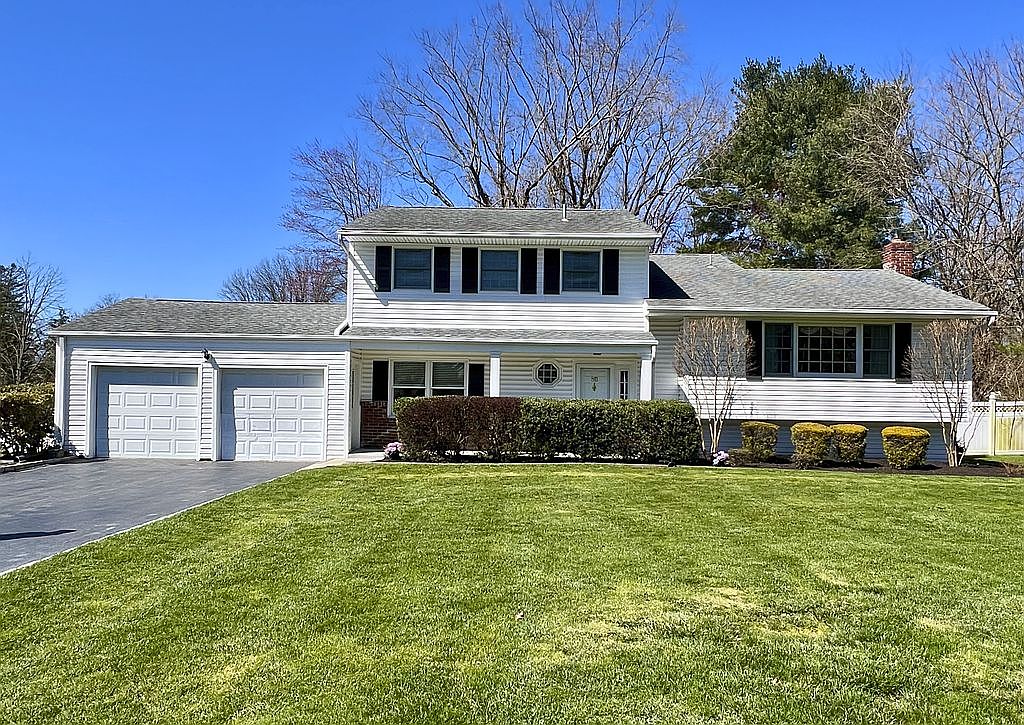 811 Middletown Lincroft Rd, Middletown, NJ 07748 Zillow