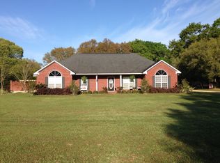 21909 Springs Creek Rd, Moss point, MS 39562