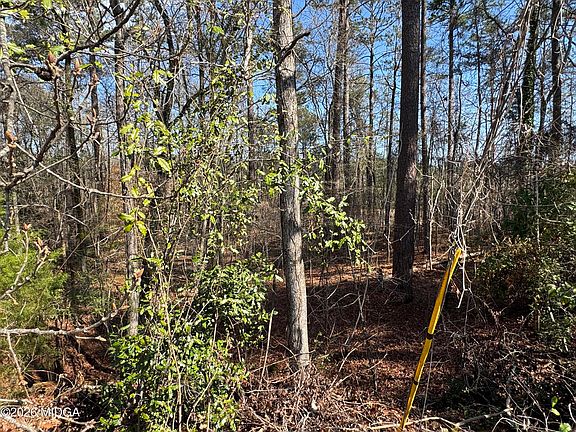 5th image of 1954 Wood Valley Rd