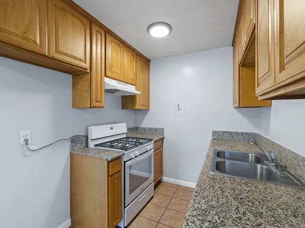 2935 W. 141st Place
