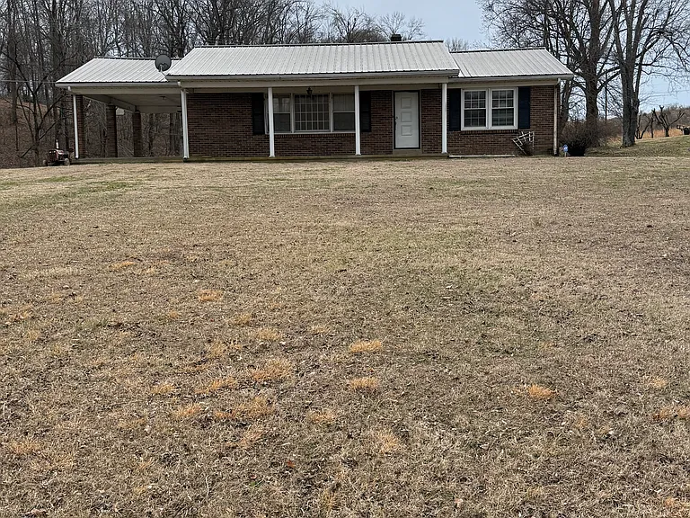 2022 Center Point Rd — Photo 1