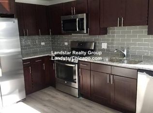 2920 W Nelson St, Chicago, IL 60618