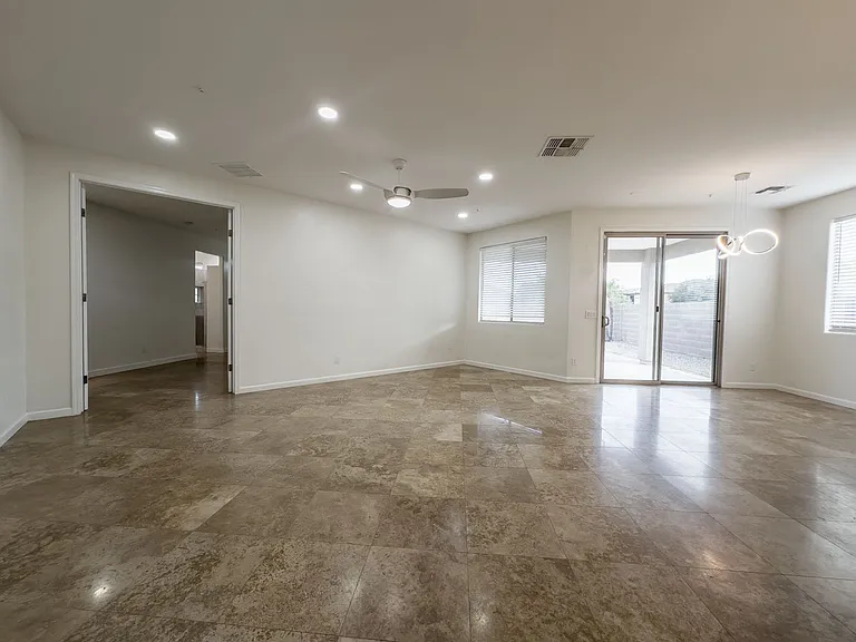 7159 W Caleb Rd — Photo 12