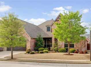 800 Senna Dr, Argyle, TX 76226