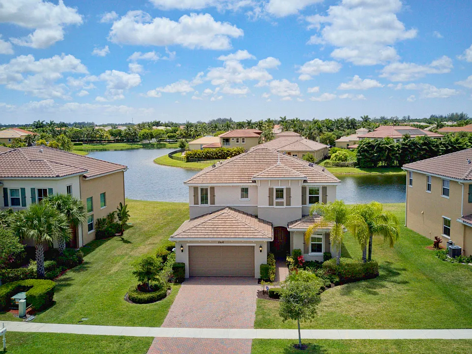 2916 Payson Way