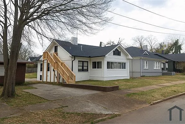 1432 Copeland Ave SW — Photo 1