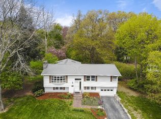 54 Joyce Rd, Framingham, MA 01701