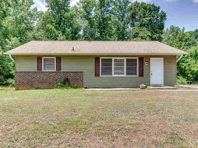 328 Millbank Rd, Wellford, SC, 29385