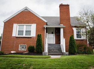 354 N Main St, Houston, PA 15342