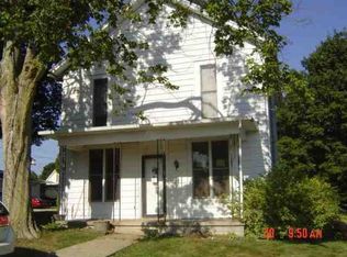 206 S Maple St, Pierceton, IN 46562