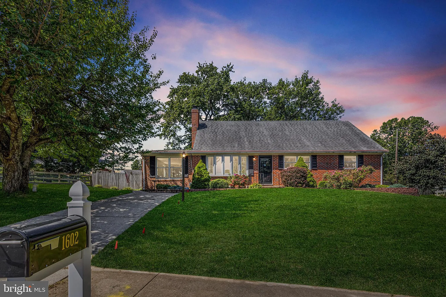 1602 Sako Ct photo 1