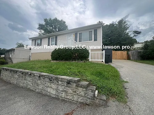 5405 Starkey Rd Photo 1