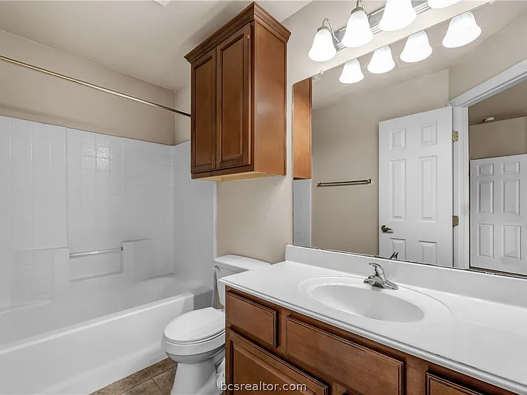 1198 Jones Butler Rd #204 — Photo 21