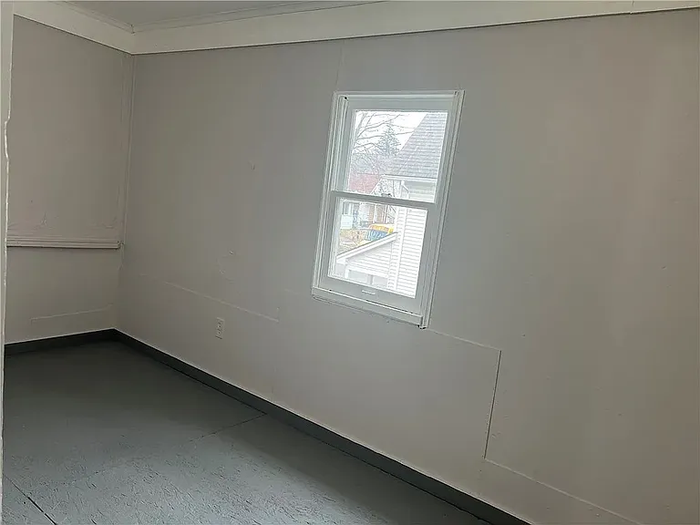 445 Flint St — Photo 15