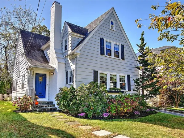 15 Goldsmith St, Providence, RI 02906